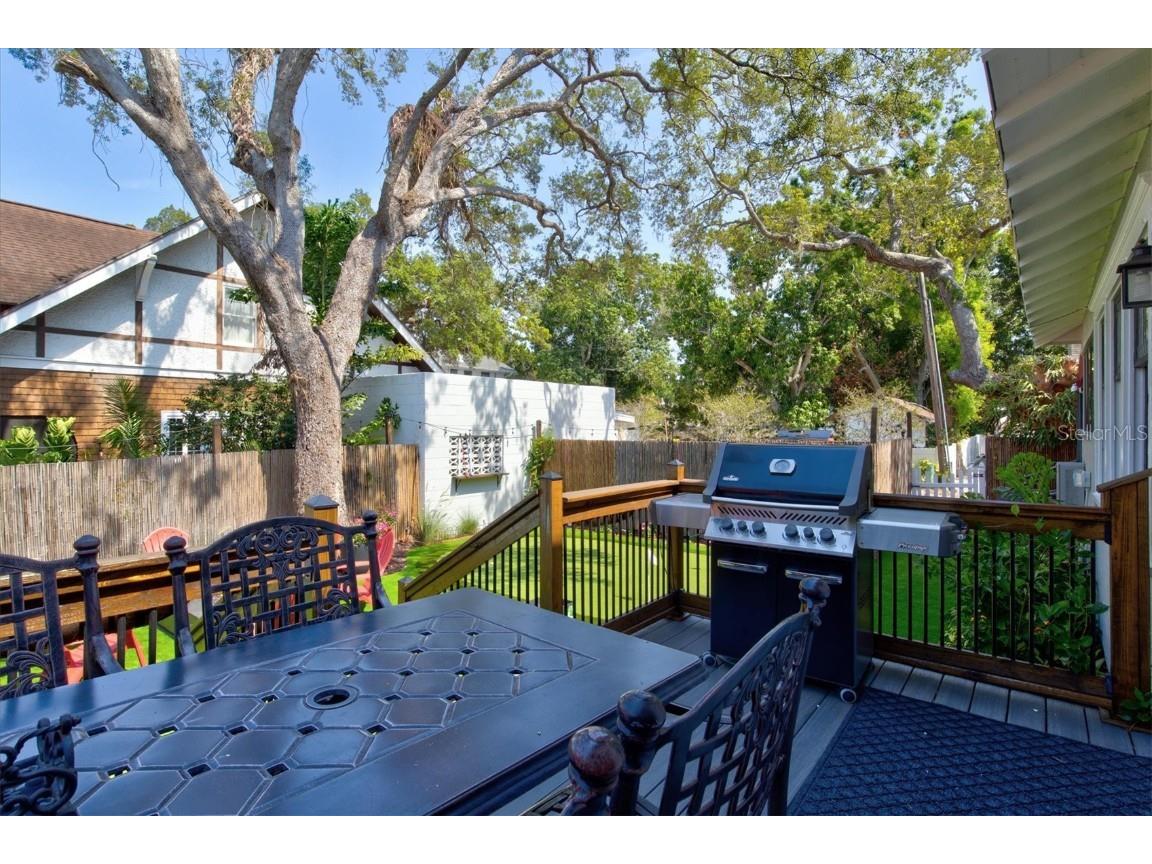 1523 1st Avenue W Bradenton FL 34205 A4655643 image38