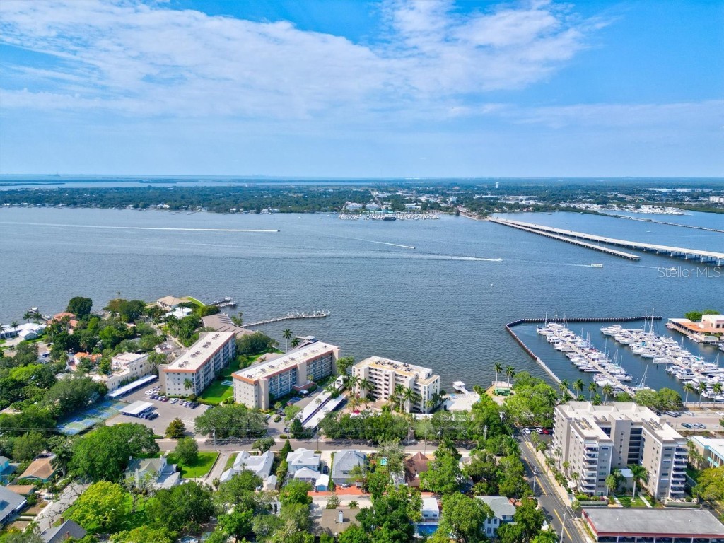 1523 1st Avenue W Bradenton FL 34205 A4655643 image48