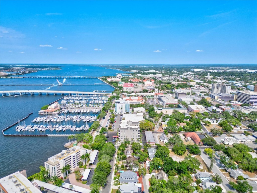 1523 1st Avenue W Bradenton FL 34205 A4655643 image49