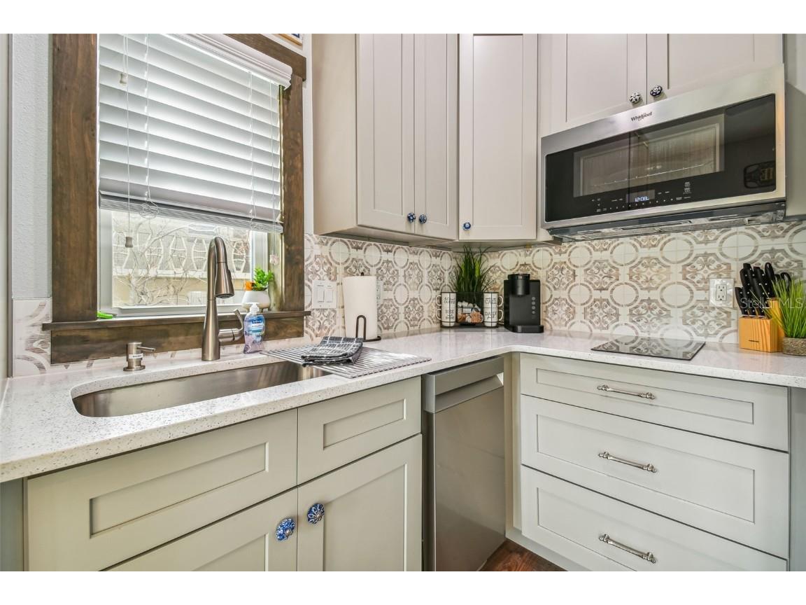 1523 Bayshore Boulevard #3 Dunedin FL 34698 U8217308 image8