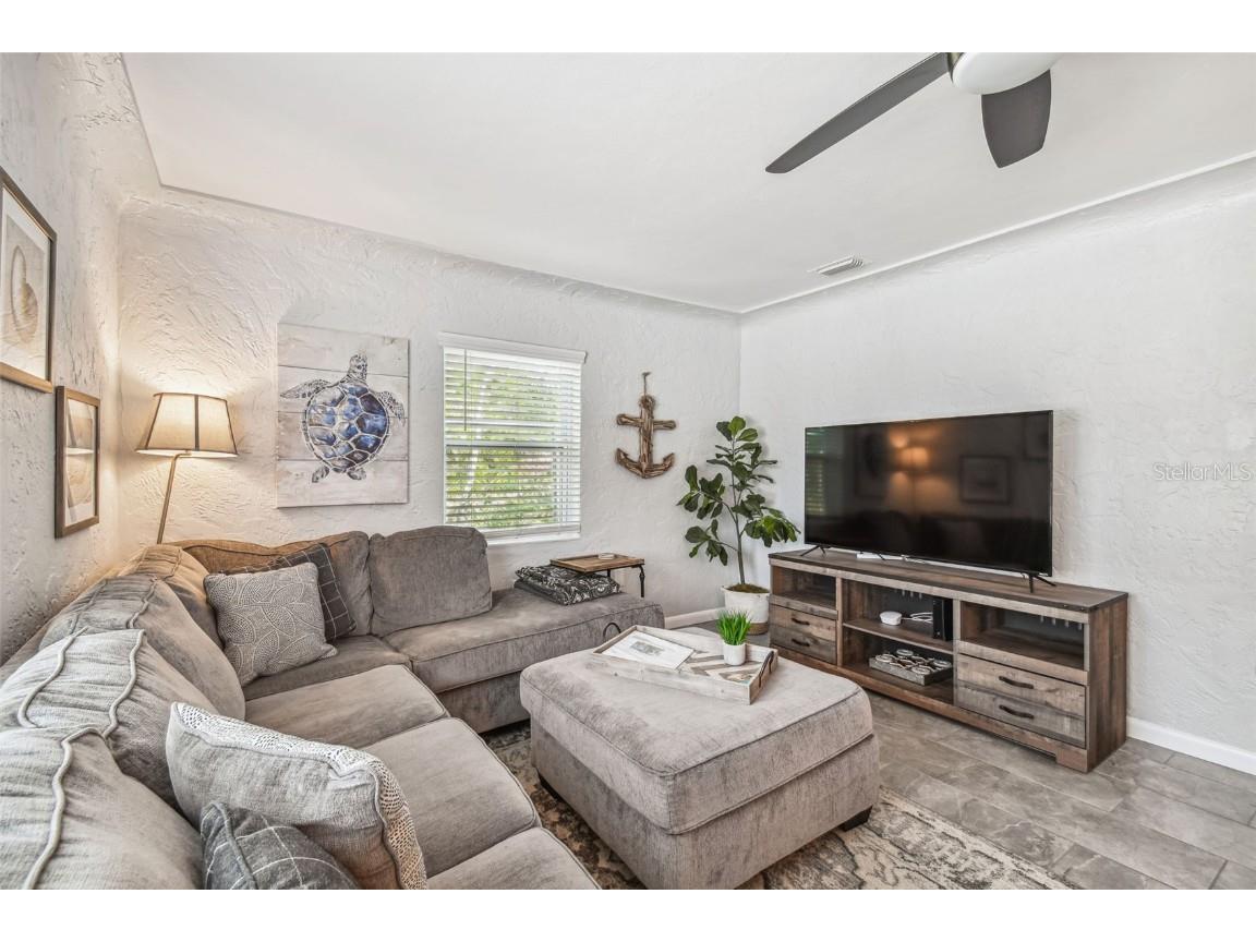 1523 Bayshore Boulevard #6 Dunedin FL 34698 U8216932 image12