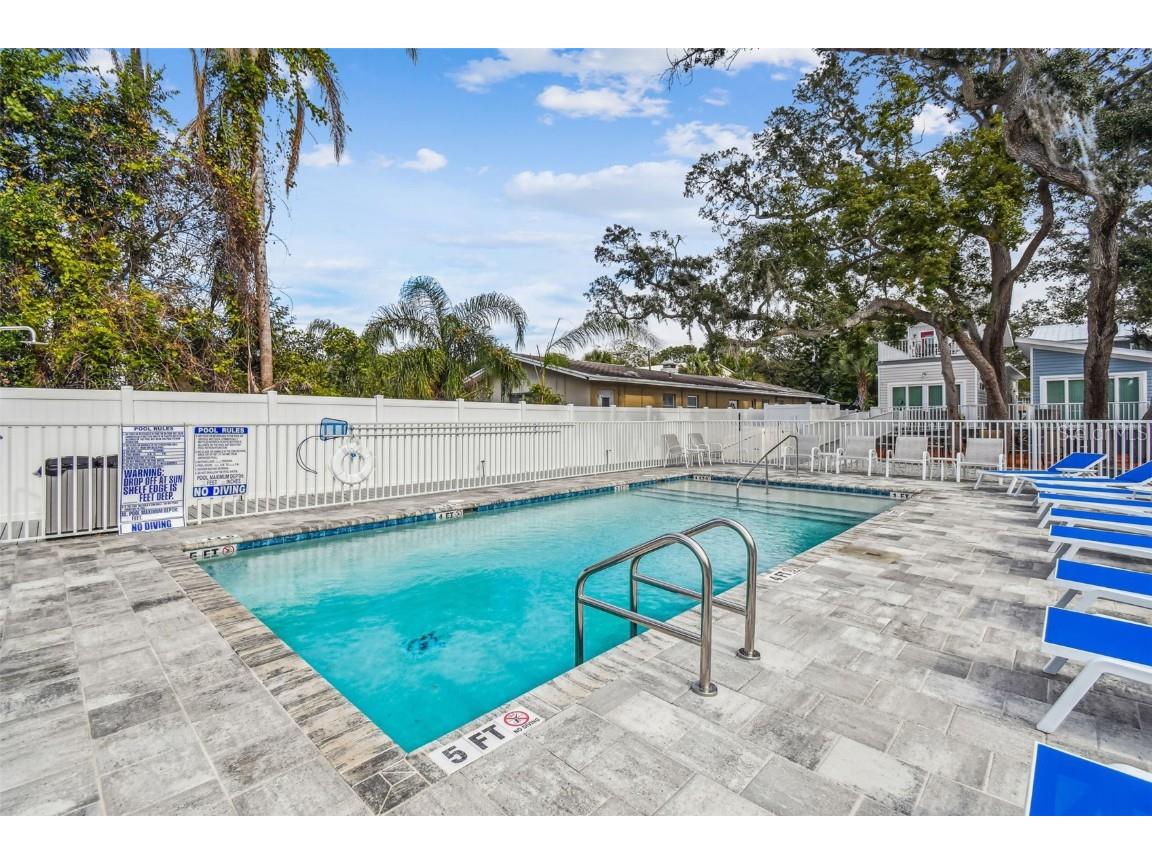 1523 Bayshore Boulevard #6 Dunedin FL 34698 U8216932 image32