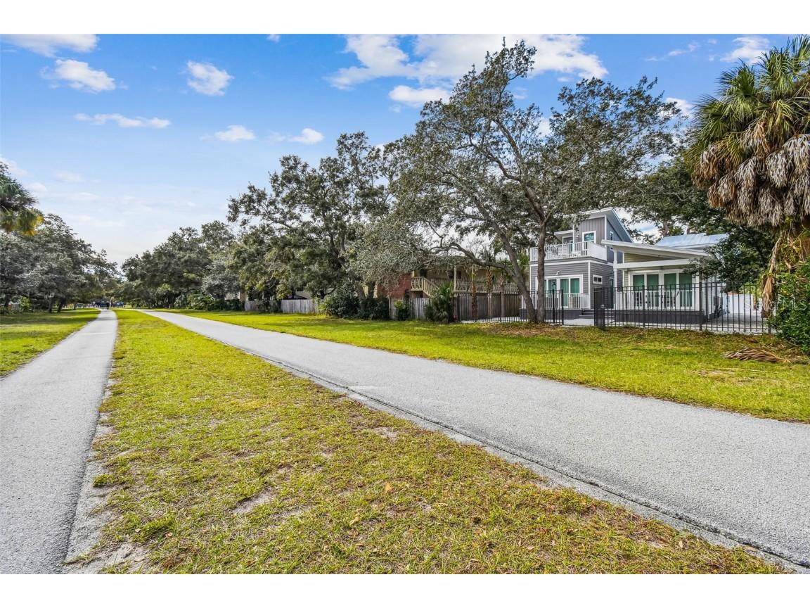1523 Bayshore Boulevard #6 Dunedin FL 34698 U8216932 image39