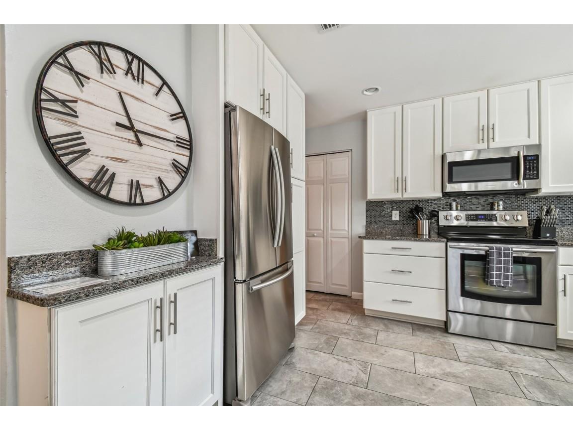 1523 Bayshore Boulevard #6 Dunedin FL 34698 U8216932 image4