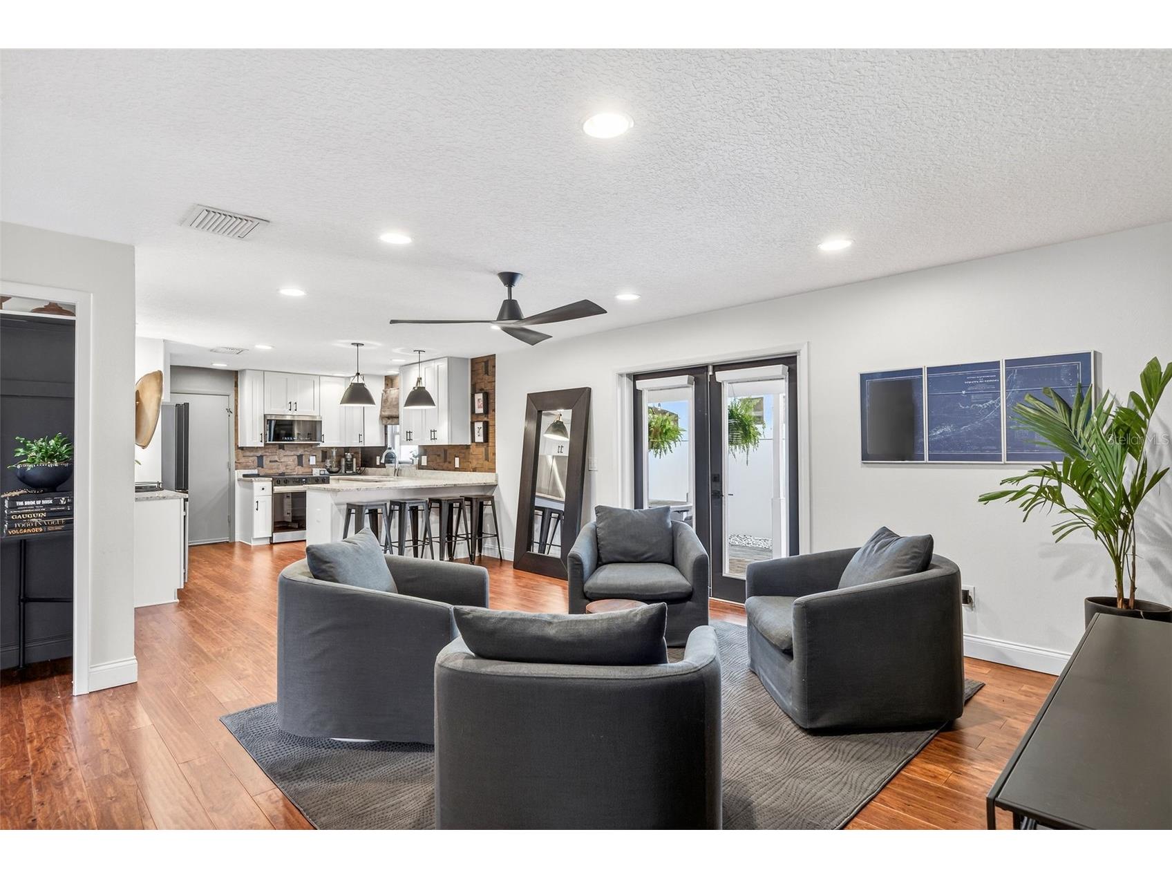 1523 Eastin Avenue Orlando FL 32804 O6410946 image27