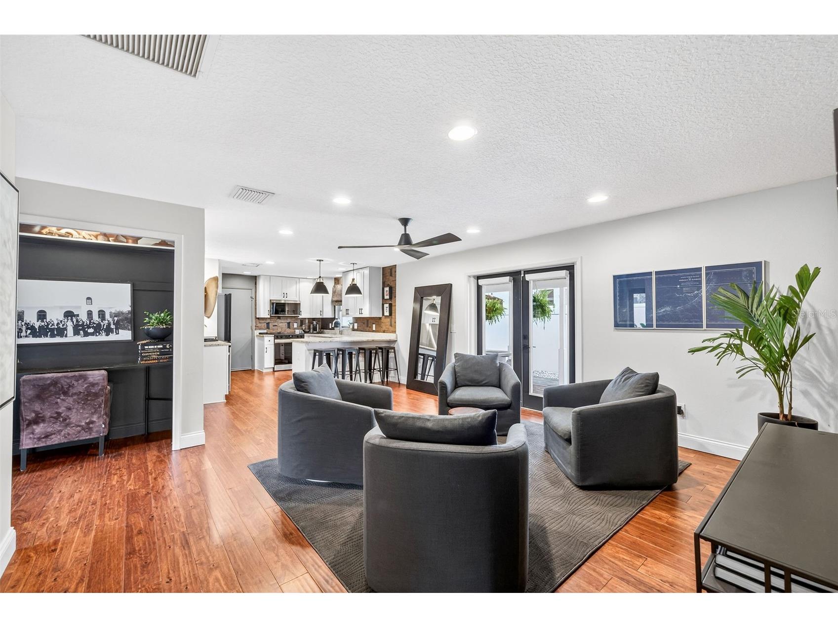 1523 Eastin Avenue Orlando FL 32804 O6410946 image29