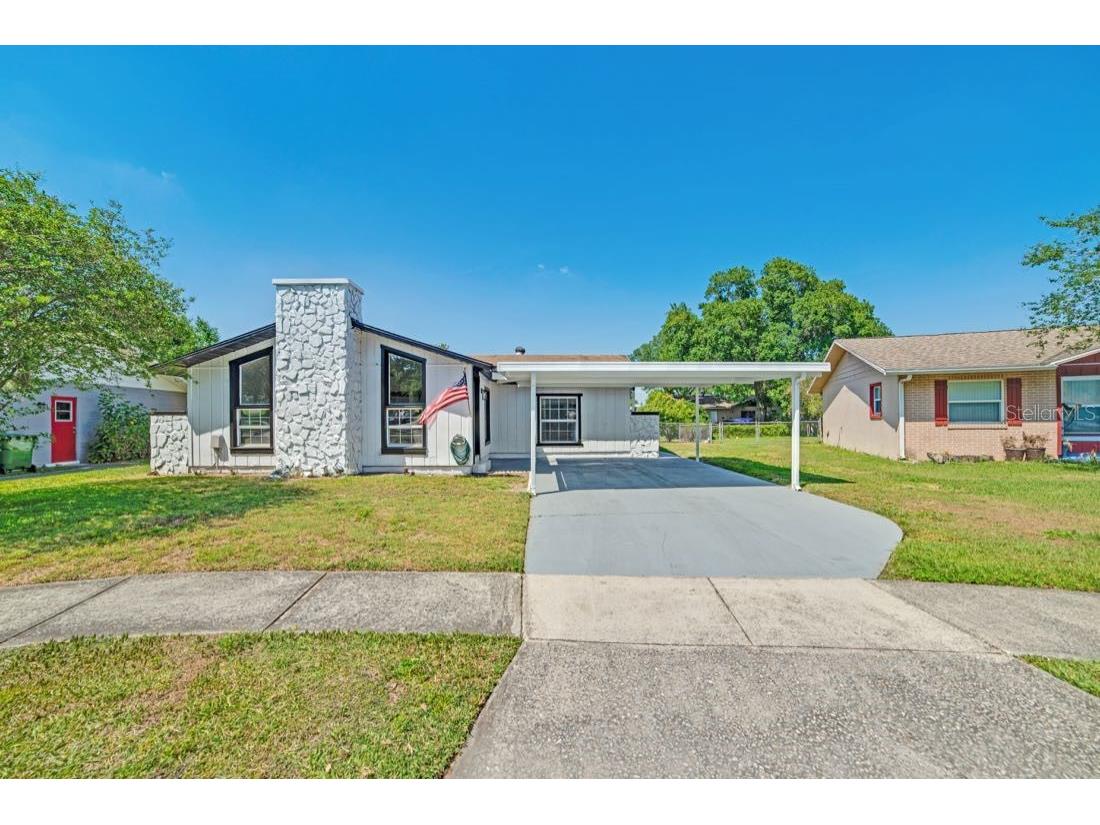 1523 Foxridge Run SW Winter Haven FL 33880 O6198935 image1