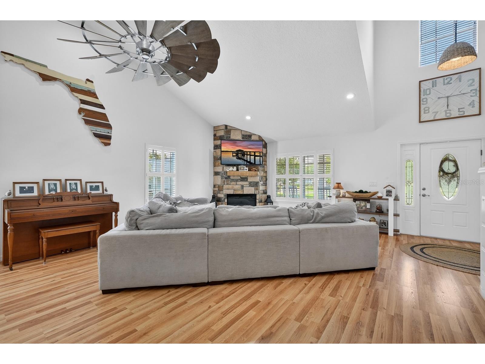 1523 Lakeside Drive Deland FL 32720 - LAKE BERESFORD ST JOHNS RIVER V4948210 image9
