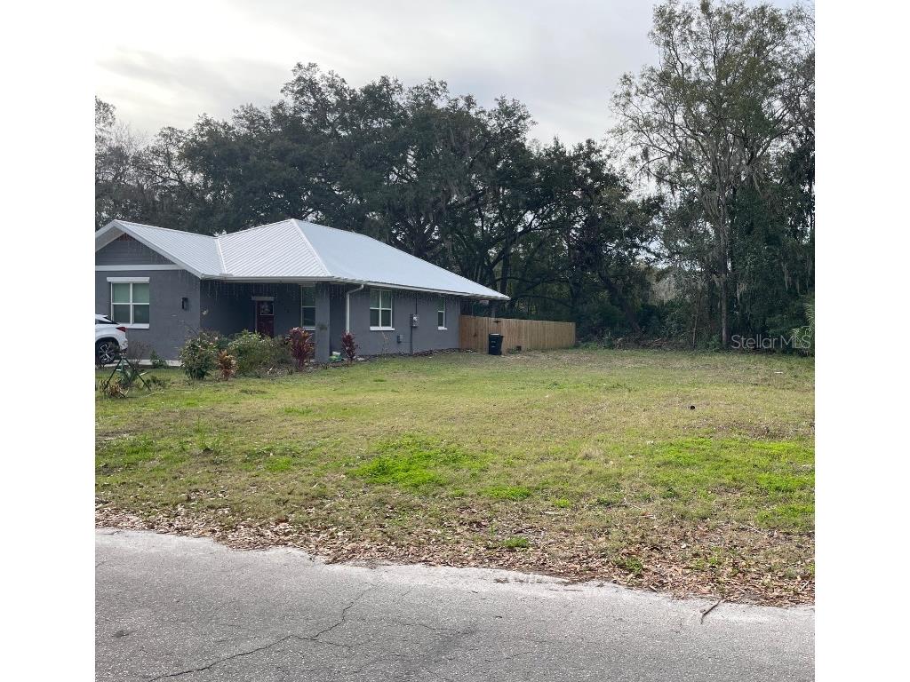 1523 NE 1st Avenue Gainesville FL 32641 FC304279 image1