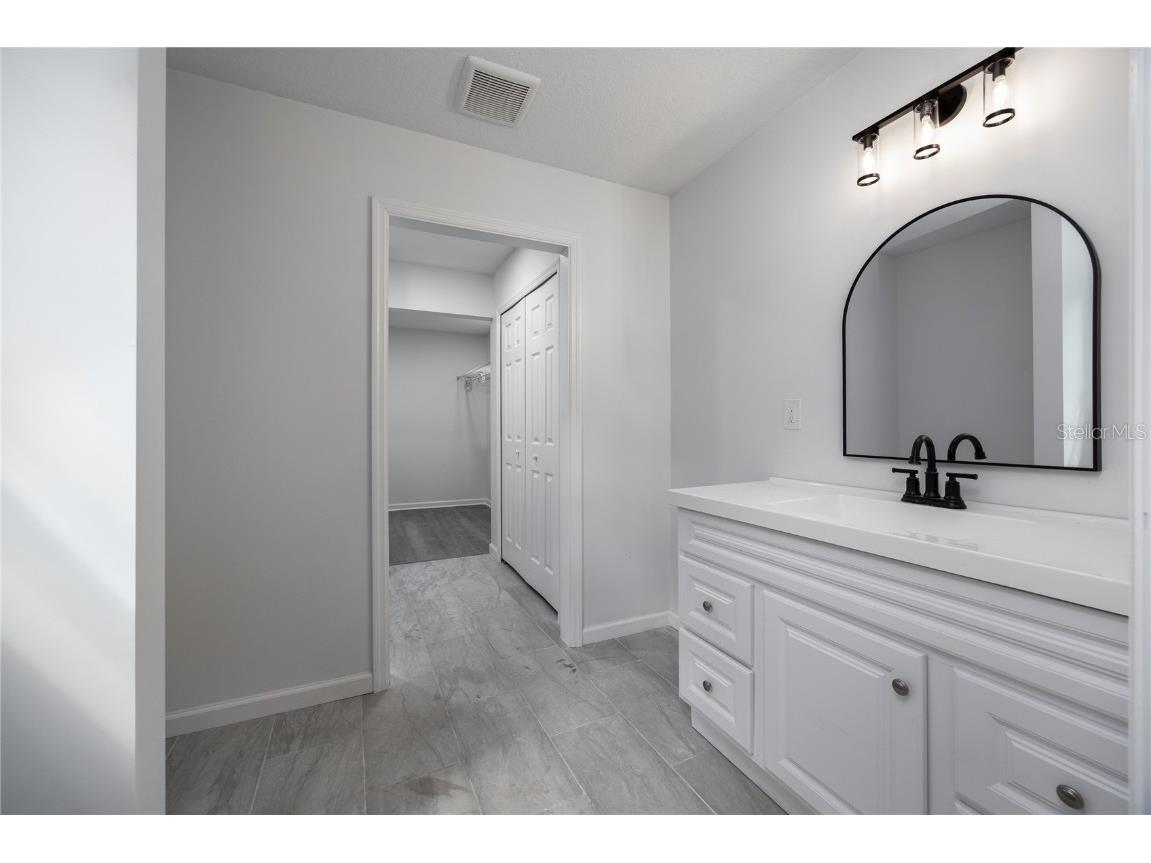 1523 NE 1st Avenue Gainesville FL 32641 GC532626 image20