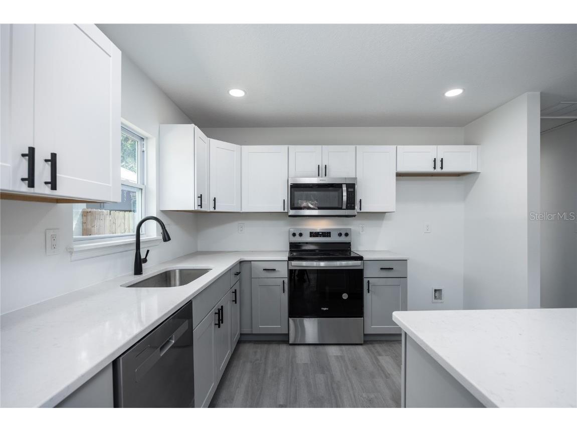 1523 NE 1st Avenue Gainesville FL 32641 GC532626 image9