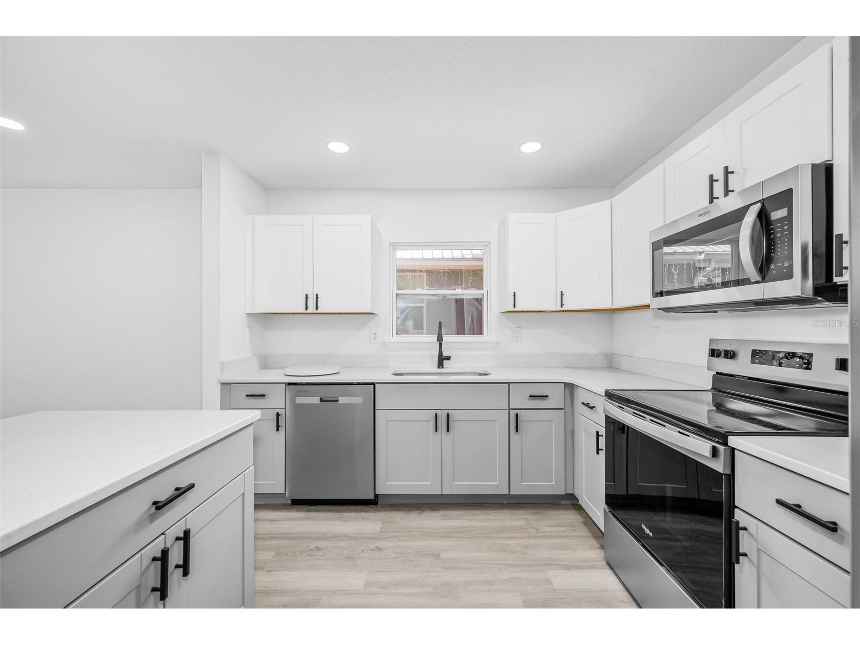 1523 NE 1st Avenue Gainesville FL 32641 GC537264 image5