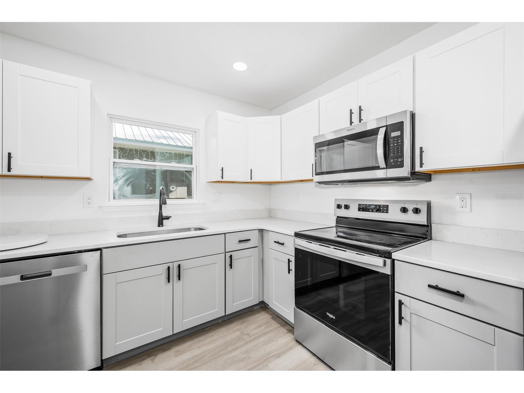 1523 NE 1st Avenue Gainesville FL 32641 GC537264 image7