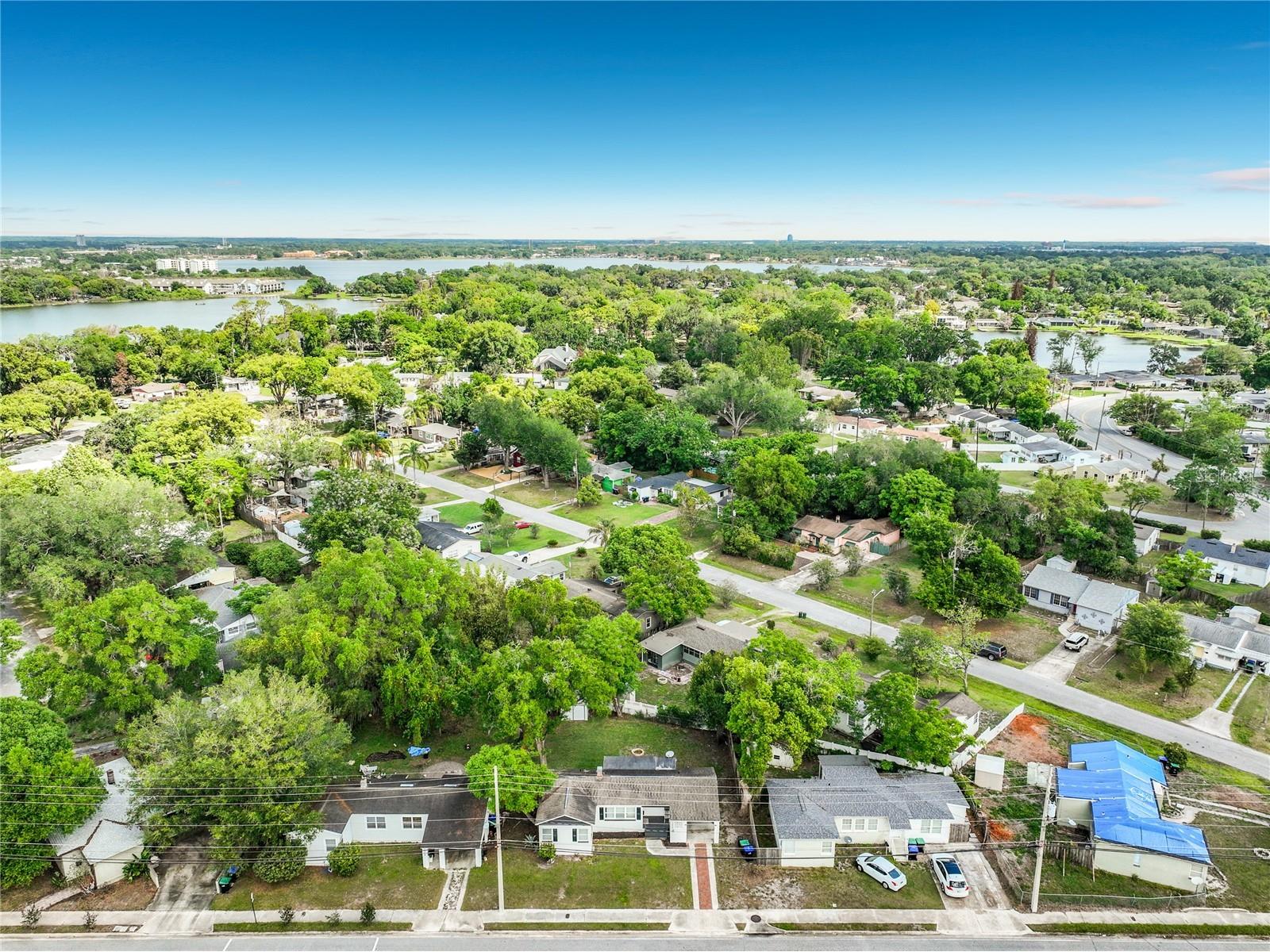1523 Silver Star Road Orlando FL 32804 O6398882 image2