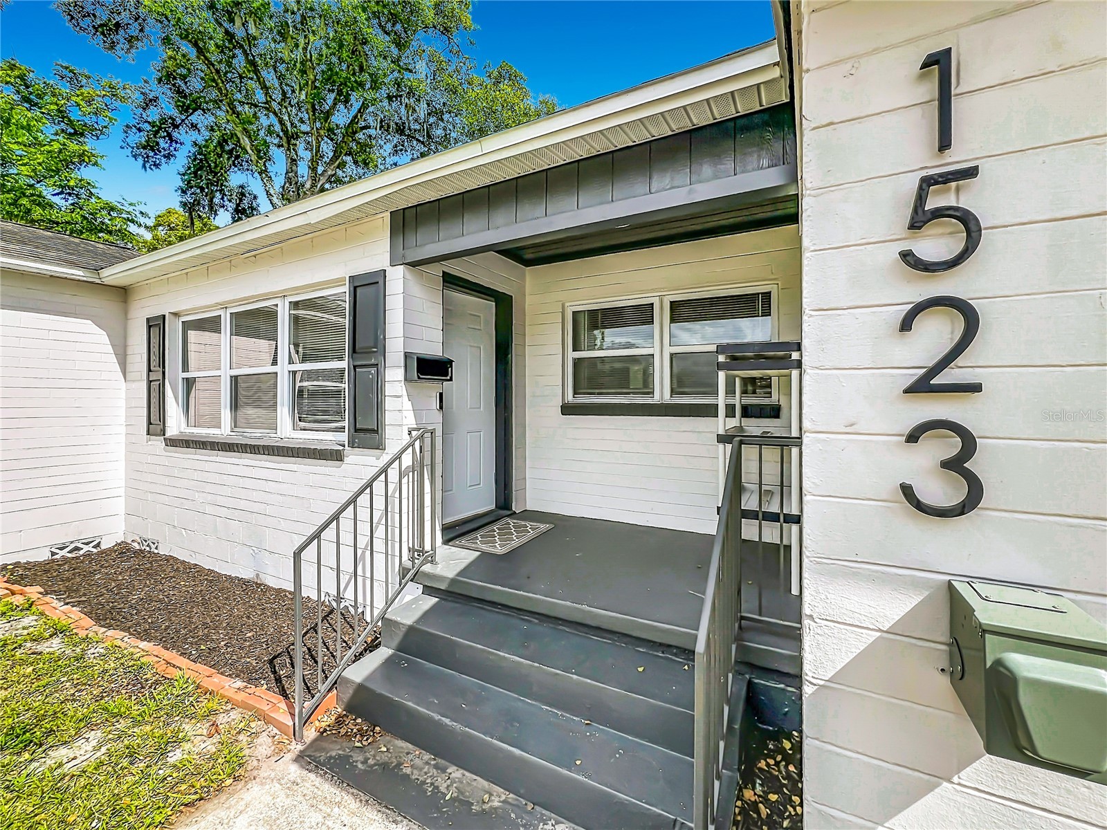 1523 Silver Star Road Orlando FL 32804 O6398882 image4