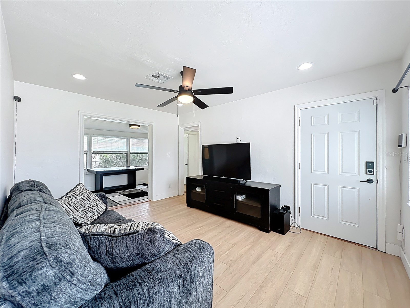 1523 Silver Star Road Orlando FL 32804 O6398882 image7