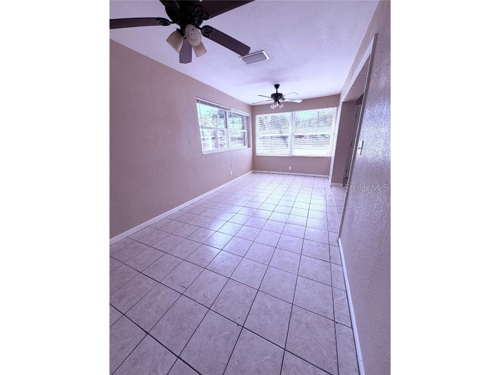 1523 W Jean Street Tampa FL 33604 TB8448711 image4