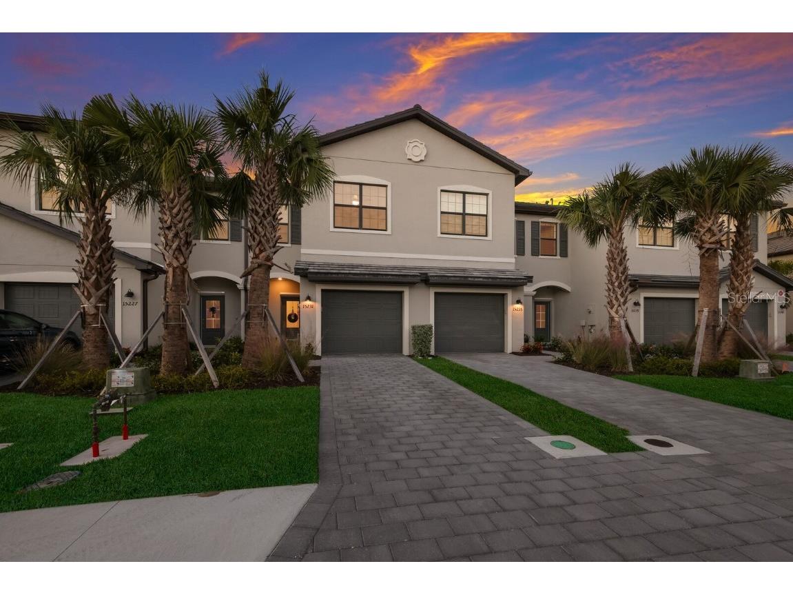 15231 Sunny Day Drive, Lakewood Ranch, FL, 34211 | MLS: A4586744 ...