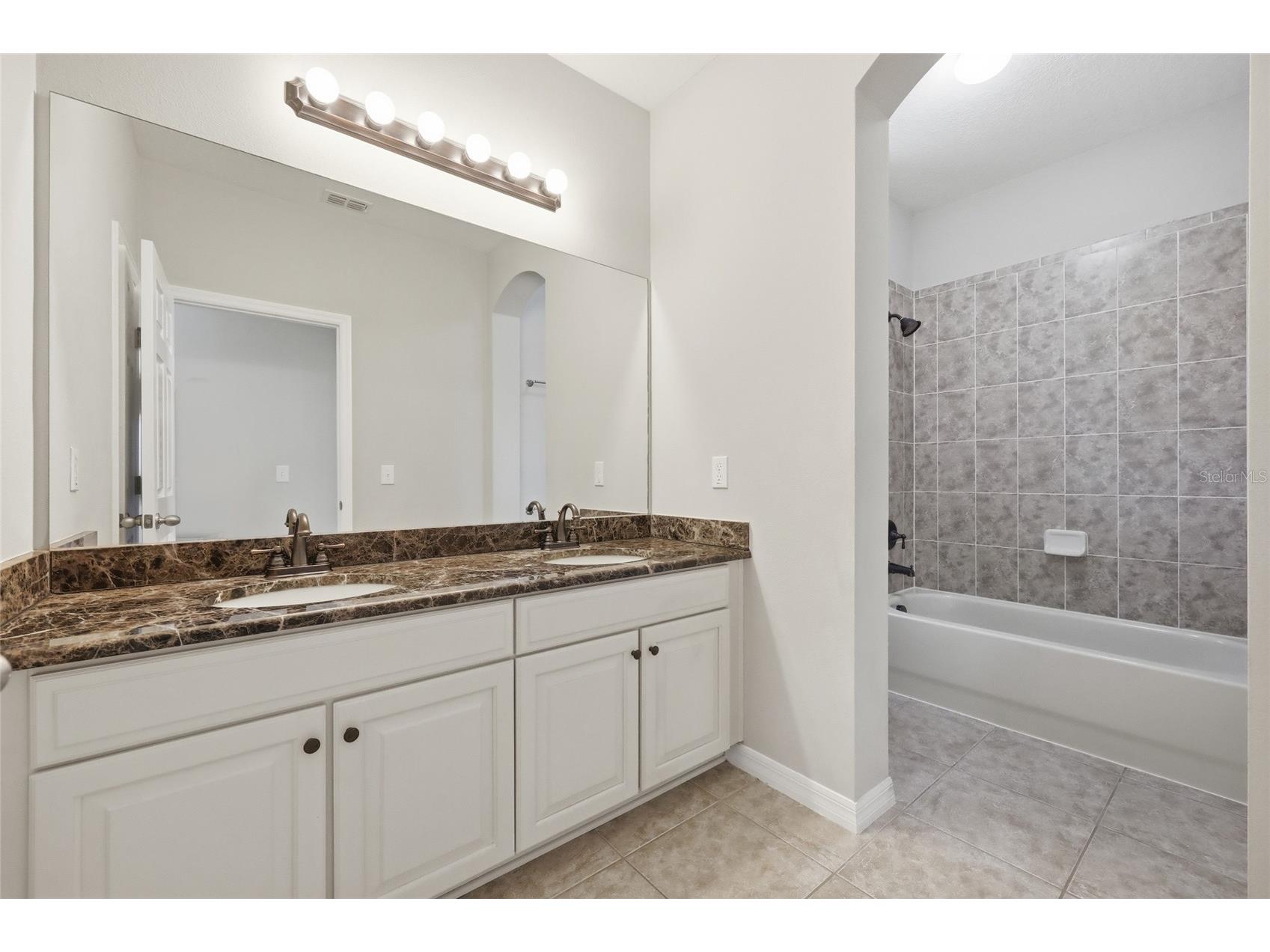 15232 Firelight Drive Winter Garden FL 34787 O6408025 image57
