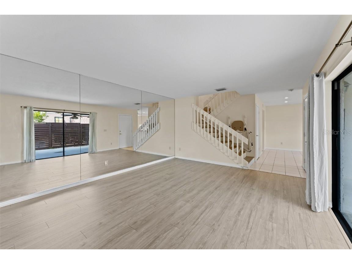 15233 W Pond Woods Drive #404 Tampa FL 33618 TB8446986 image10