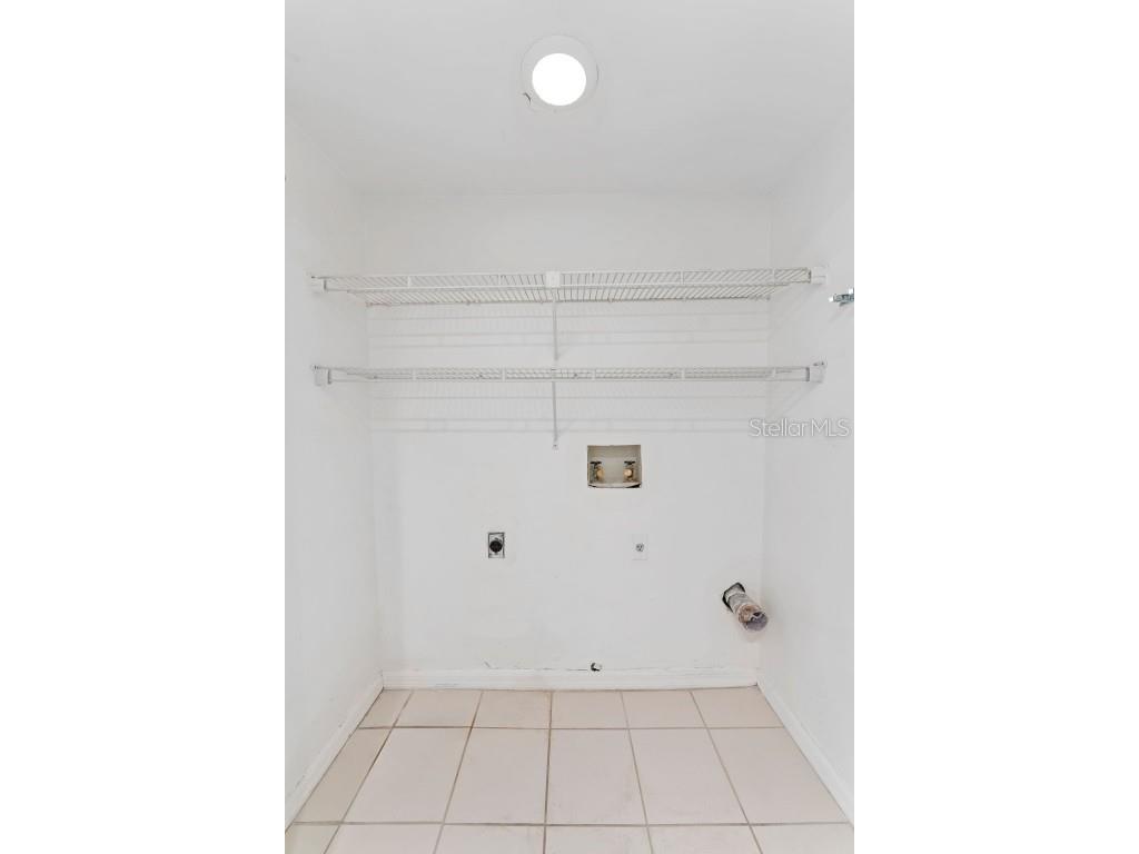 15233 W Pond Woods Drive #404 Tampa FL 33618 TB8446986 image18