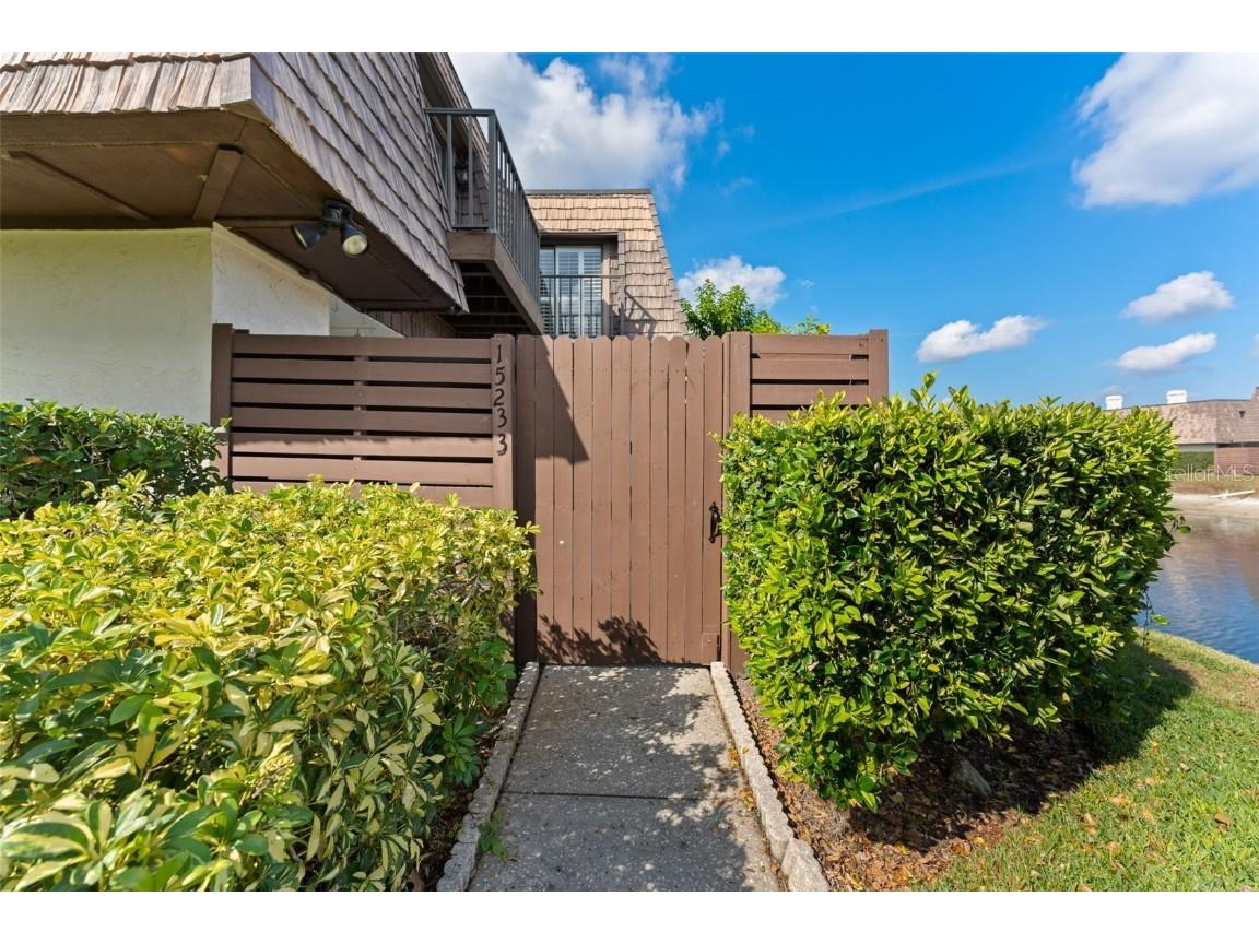 15233 W Pond Woods Drive #404 Tampa FL 33618 TB8446986 image5
