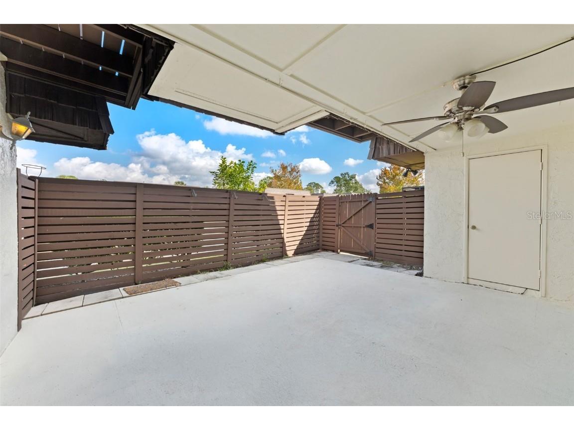 15233 W Pond Woods Drive #404 Tampa FL 33618 TB8446986 image7