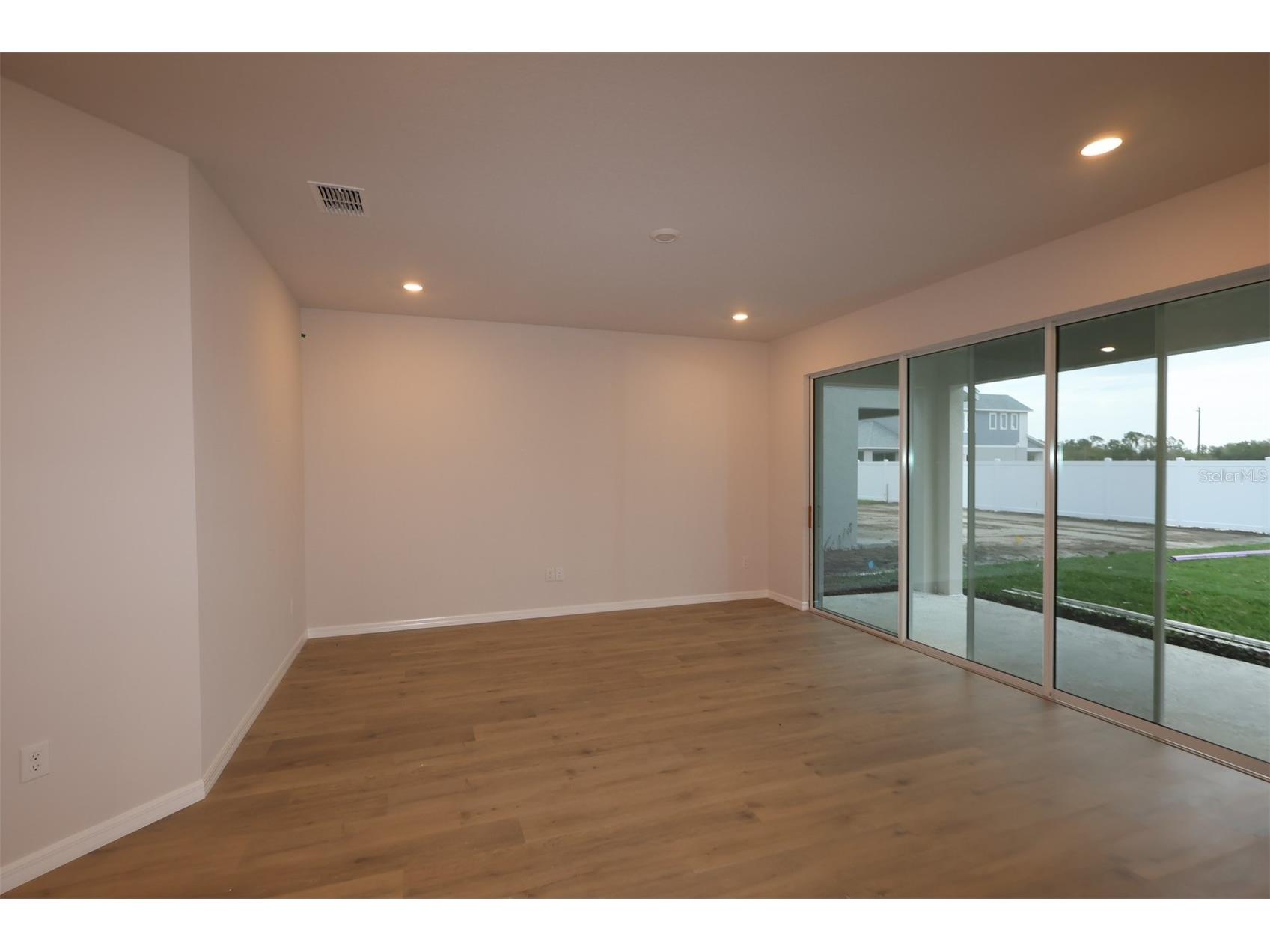 15235 Eastlyn Drive Bradenton FL 34212 TB8477672 image8