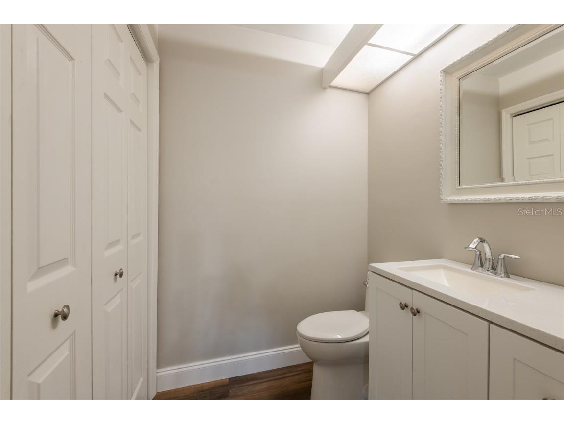 15239 W Pond Woods Drive #402 Tampa FL 33618 TB8408227 image15