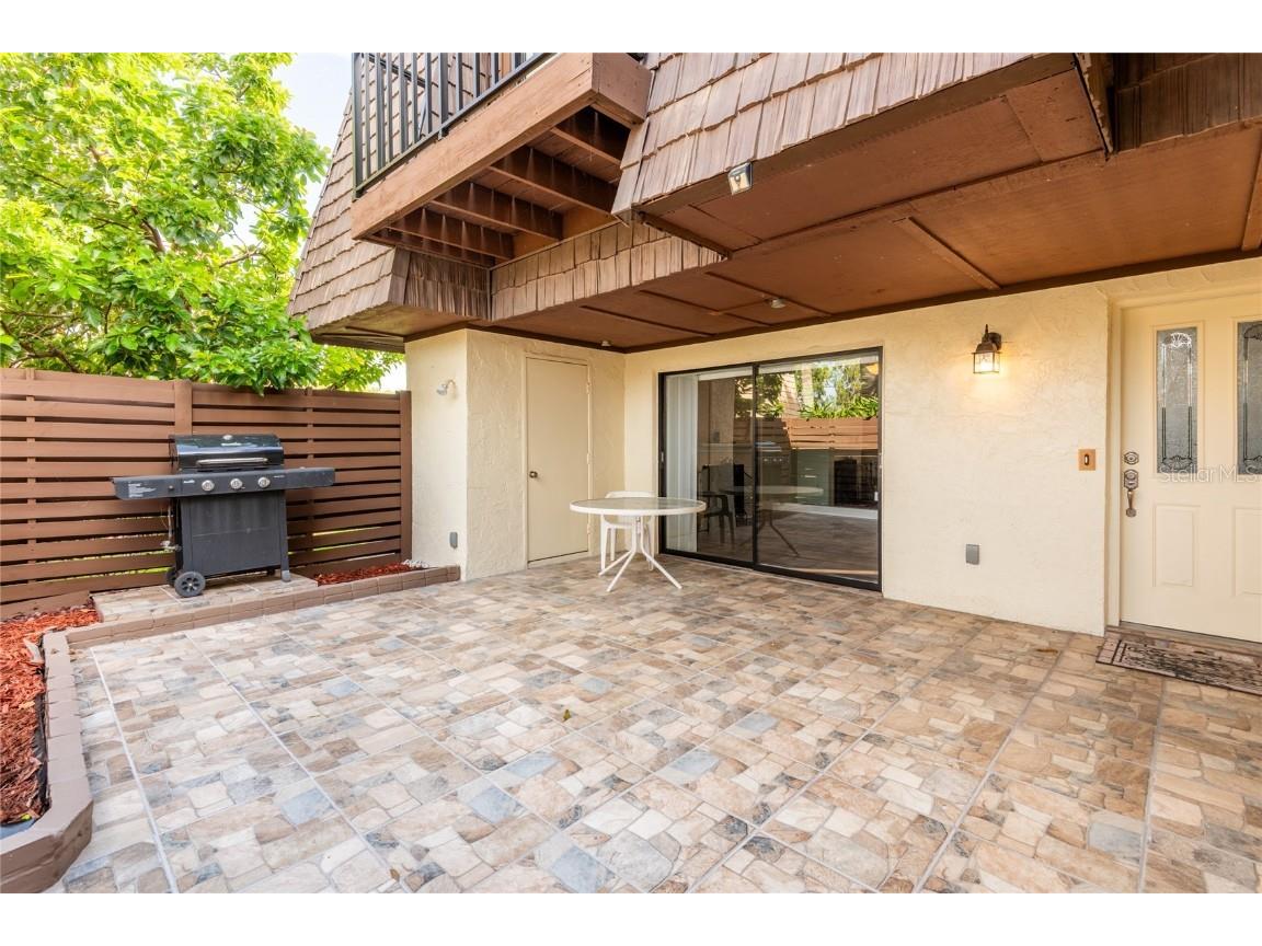 15239 W Pond Woods Drive #402 Tampa FL 33618 TB8408227 image32