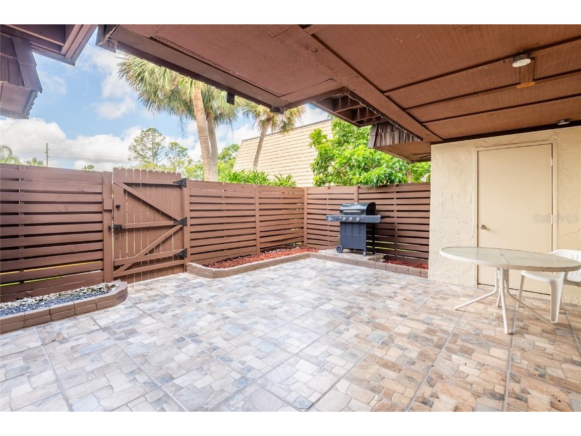 15239 W Pond Woods Drive #402 Tampa FL 33618 TB8408227 image33