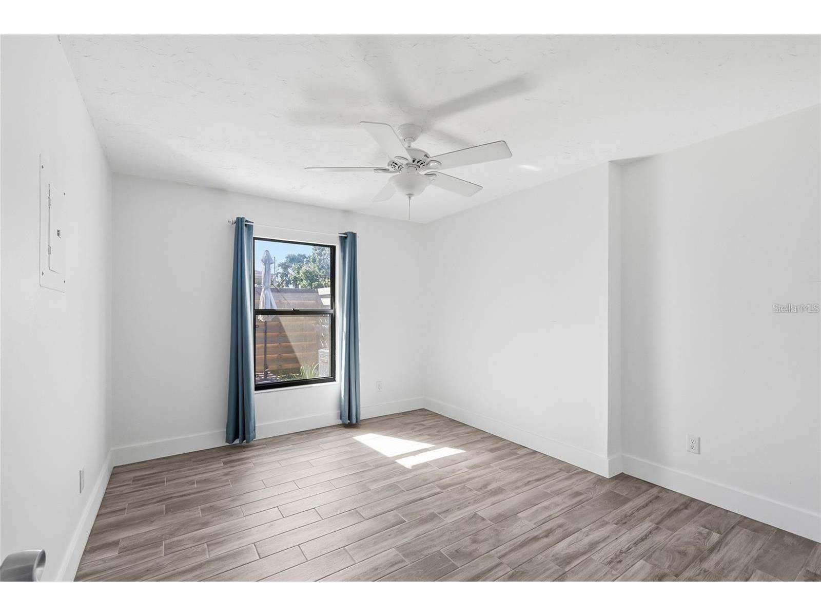 1524 & 1528 28th Street W Bradenton FL 34205 A4682232 image8