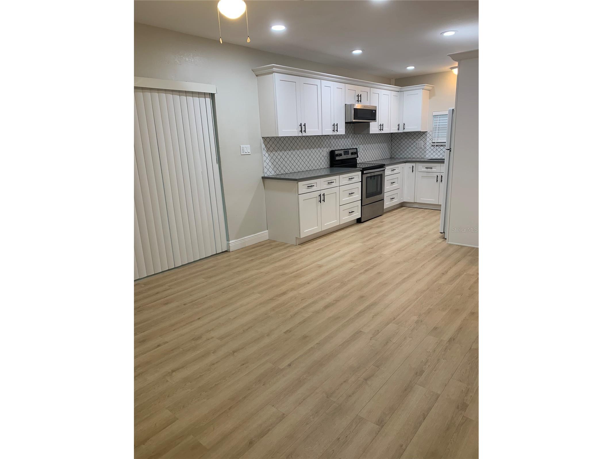 1524 18th Avenue N Saint Petersburg FL 33704 A4694701 image19
