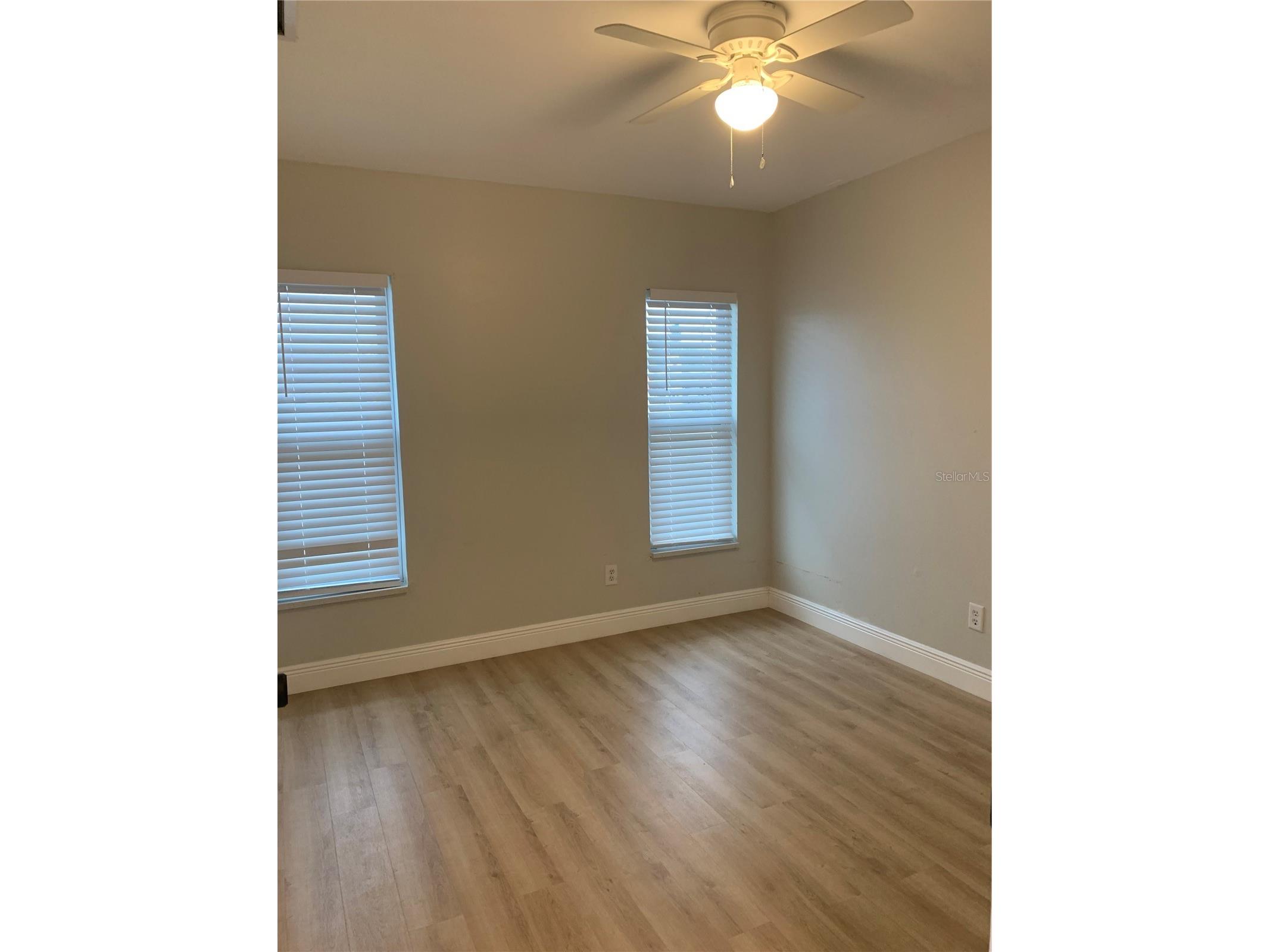 1524 18th Avenue N Saint Petersburg FL 33704 A4694701 image22