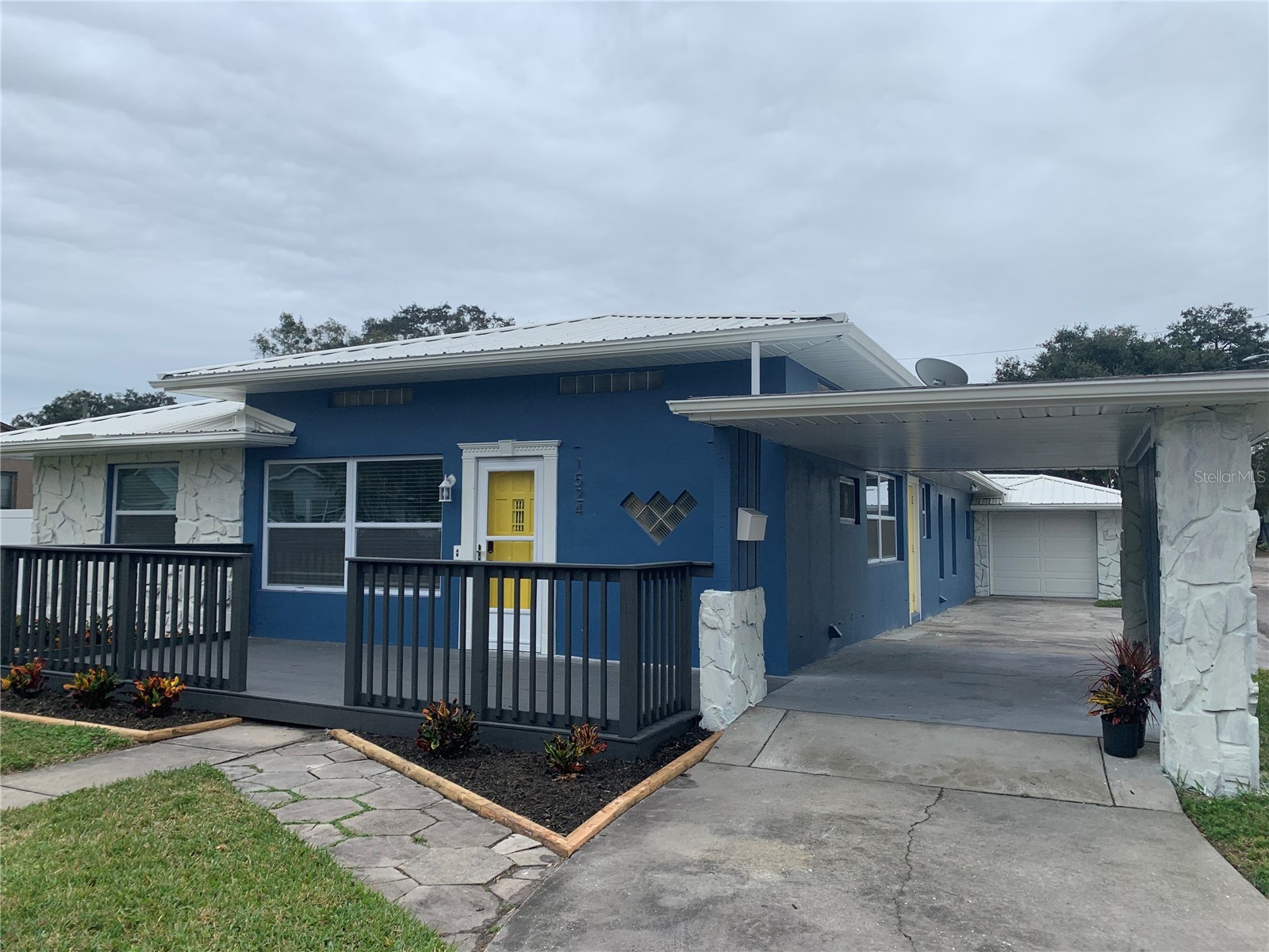 1524 18th Avenue N Saint Petersburg FL 33704 A4694701 image8