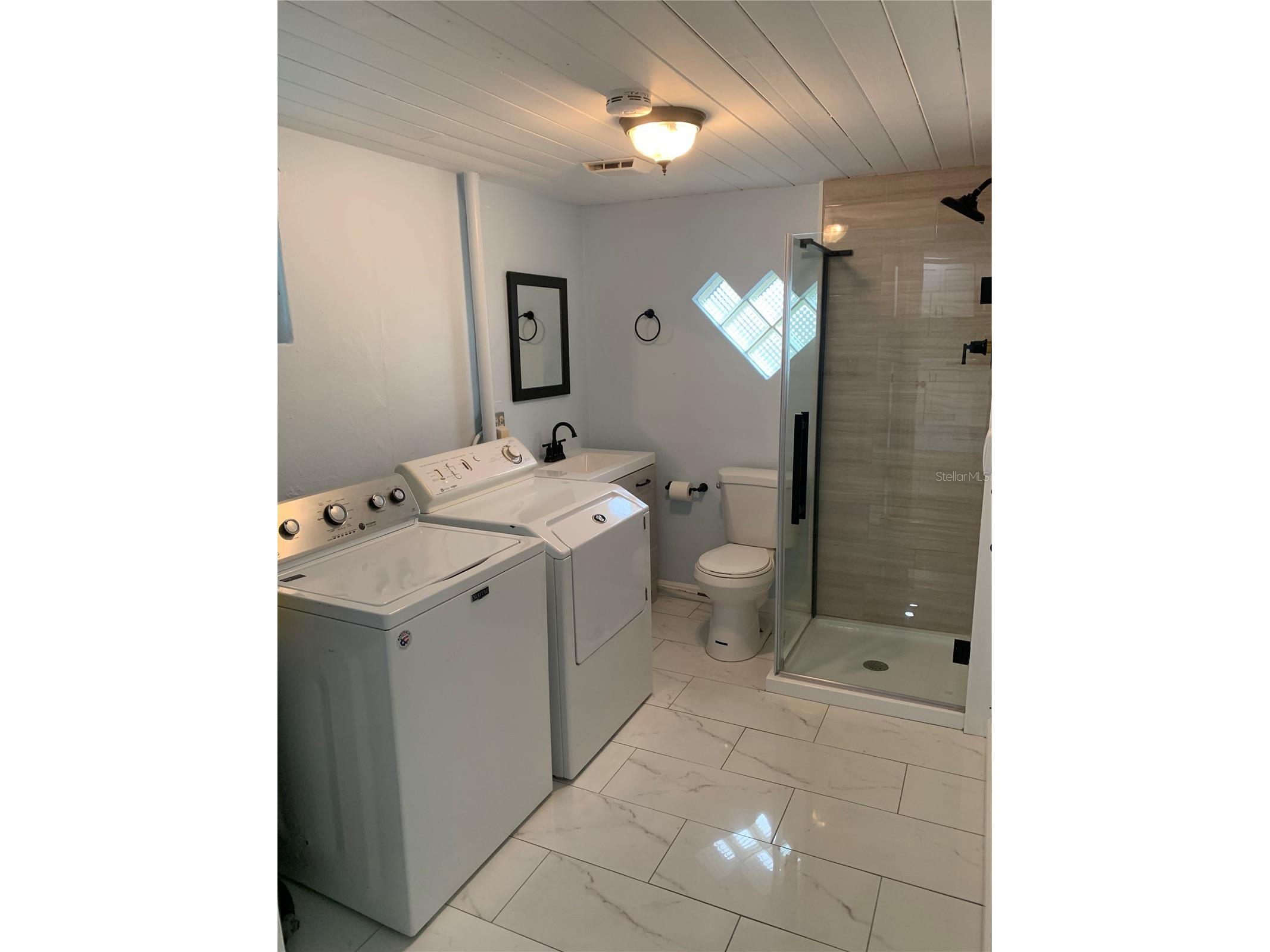 1524 18th Avenue N Saint Petersburg FL 33704 A4694701 image9