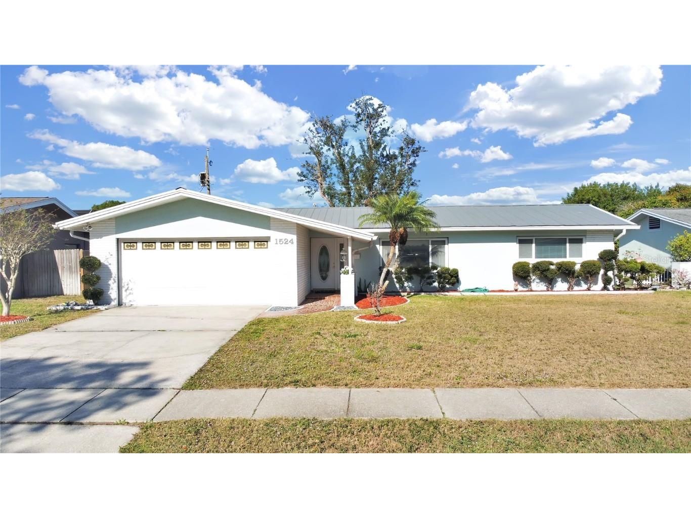 1524 21st Street SW Largo FL 33770 U8194466 image1