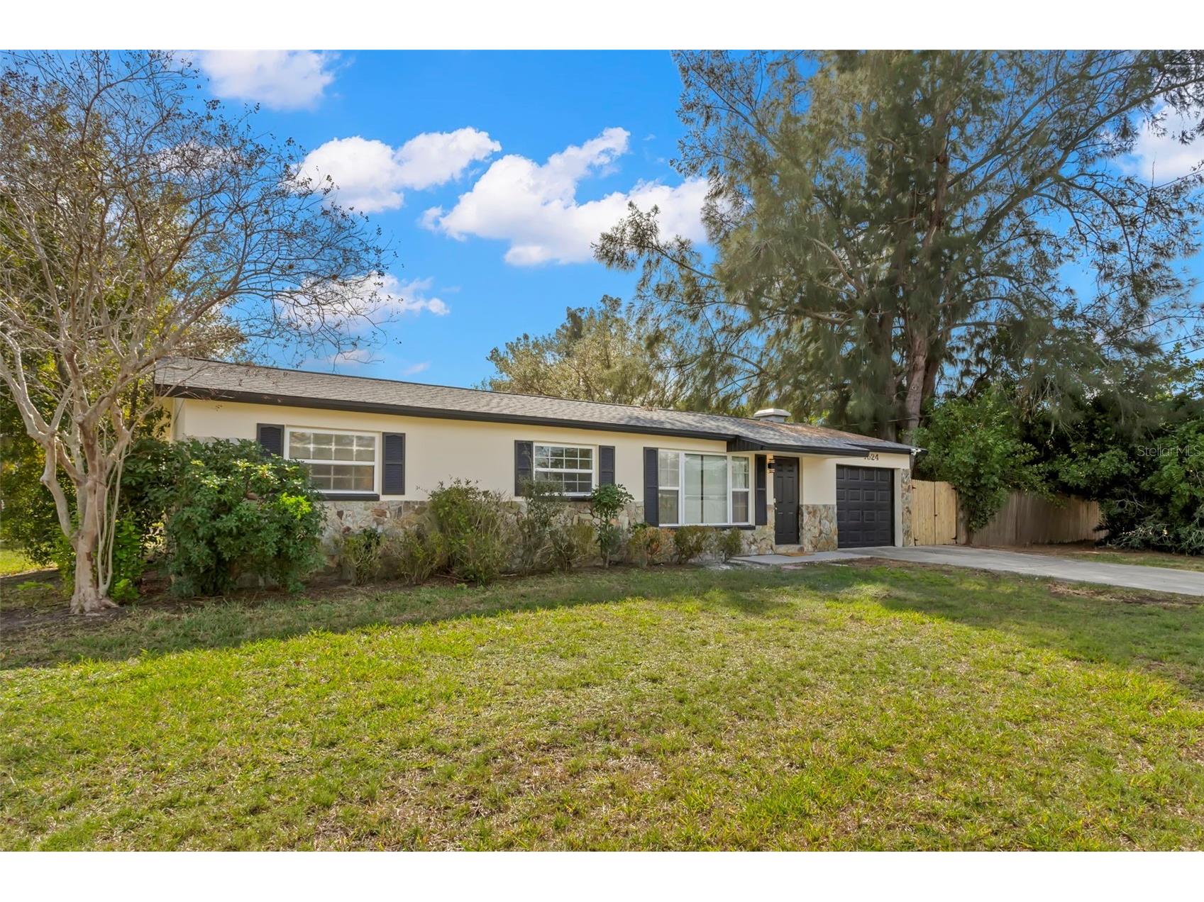1524 Arizona Avenue NE Saint Petersburg FL 33703 TB8525634 image2