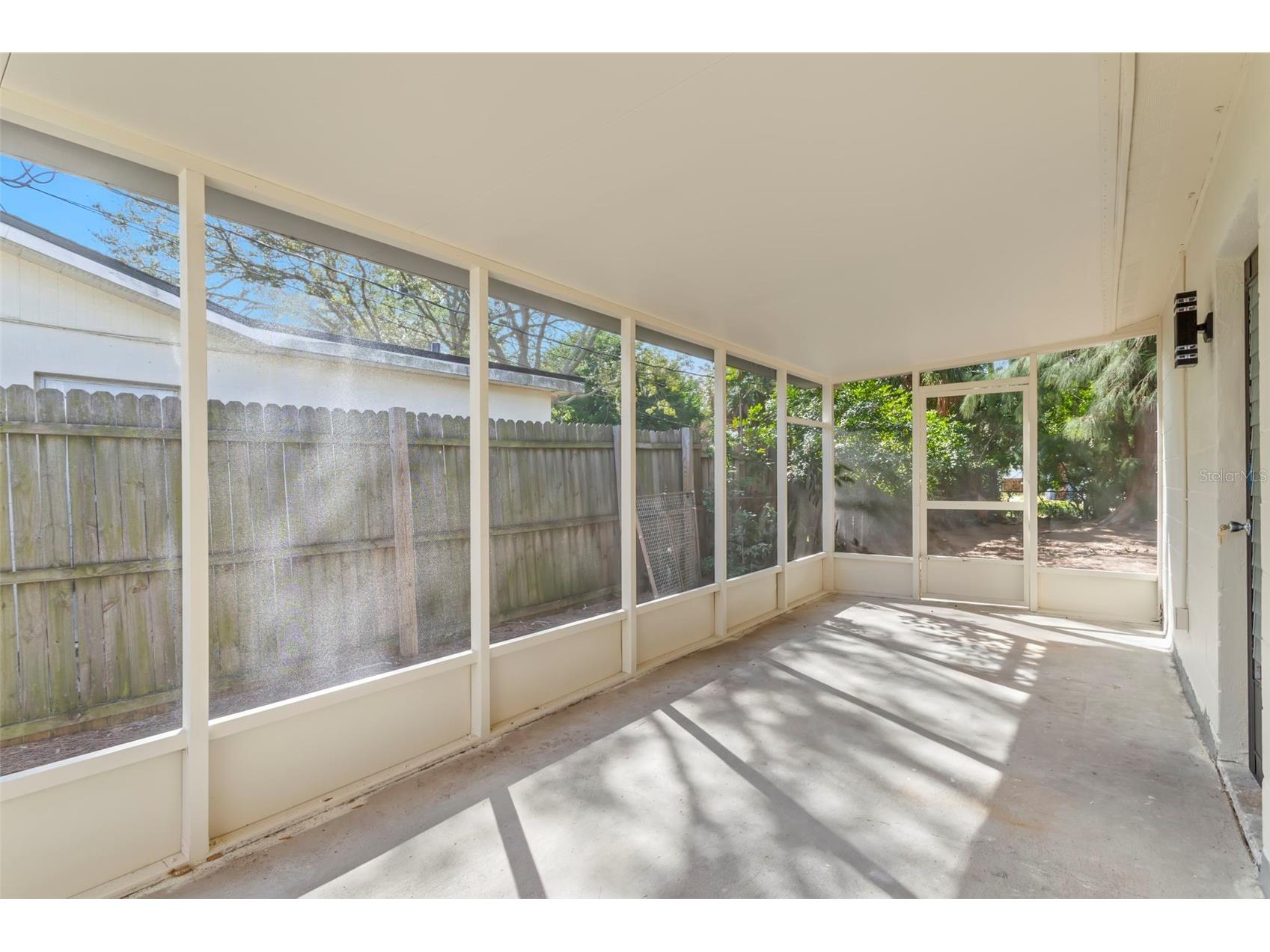 1524 Arizona Avenue NE Saint Petersburg FL 33703 TB8525634 image21