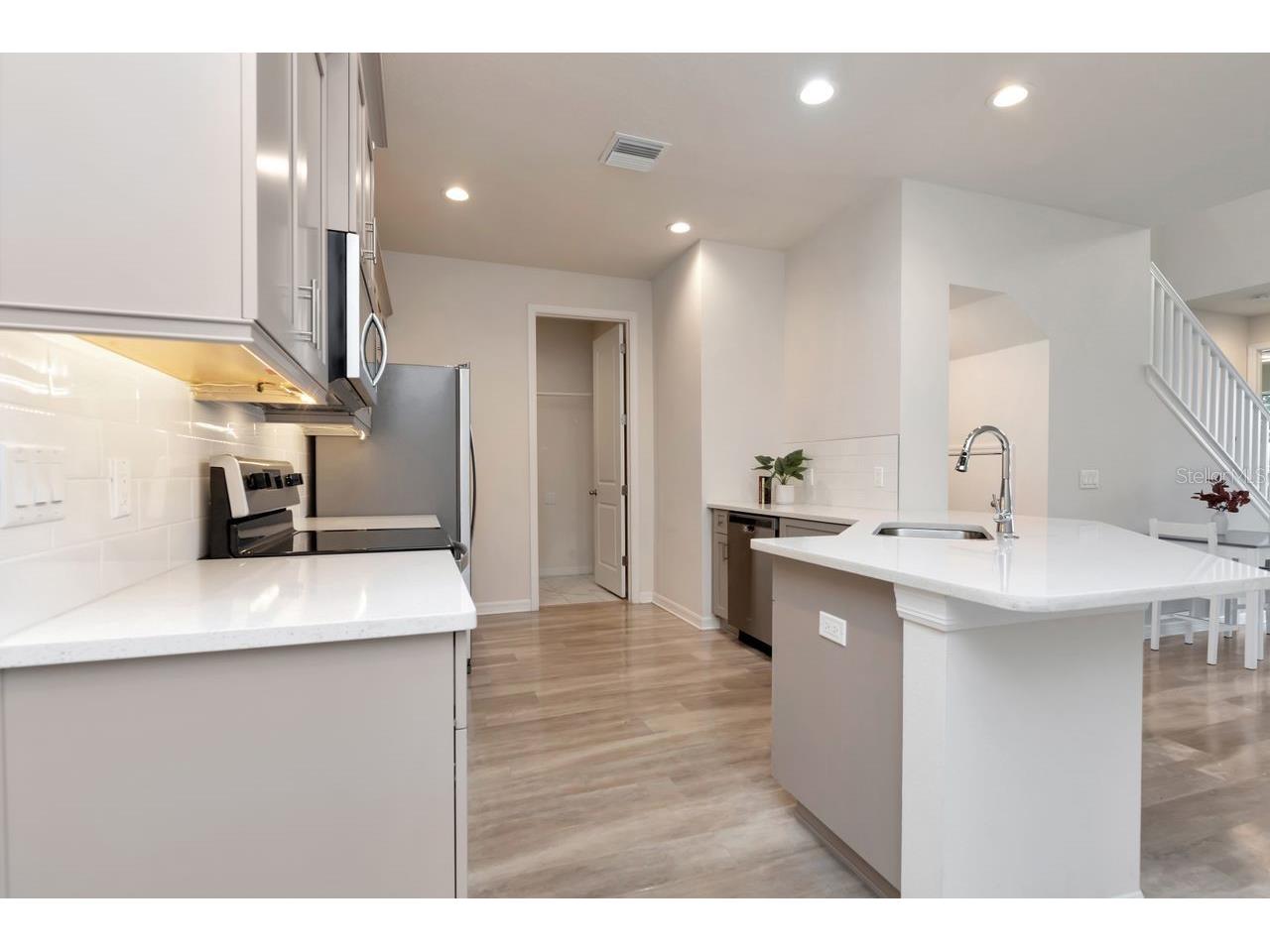 1524 Blue Sea Street Clearwater FL 33756 TB8500541 image5