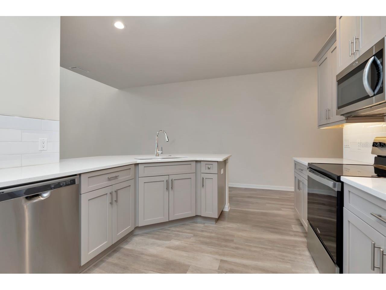 1524 Blue Sea Street Clearwater FL 33756 TB8500541 image7