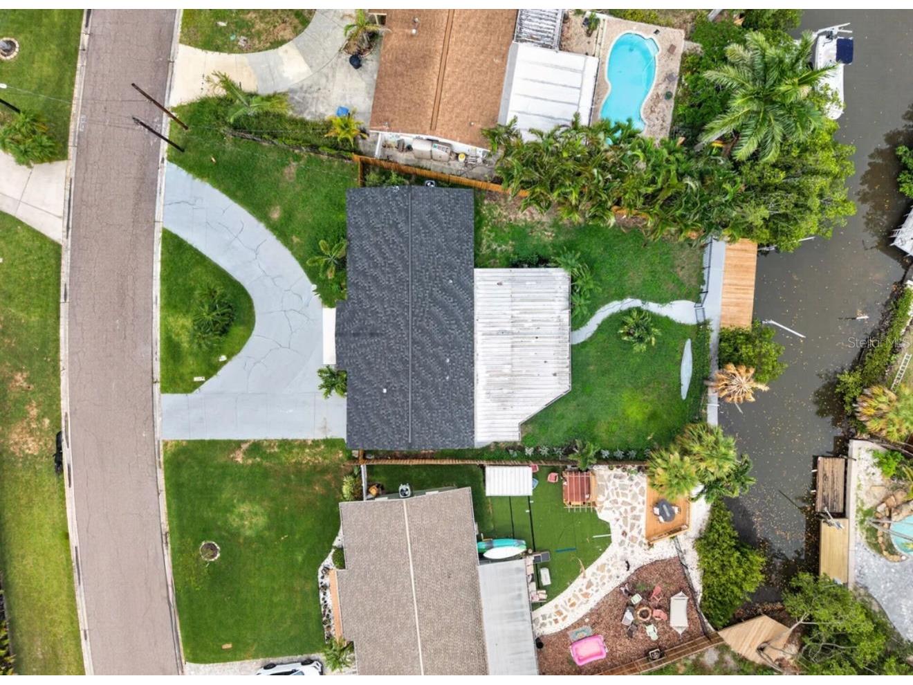 1524 Carson Circle NE Saint Petersburg FL 33703 TB8526926 image31