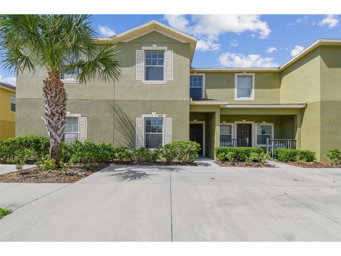 1524 Harbour Blue Street Ruskin FL 33570 A4583884 image1