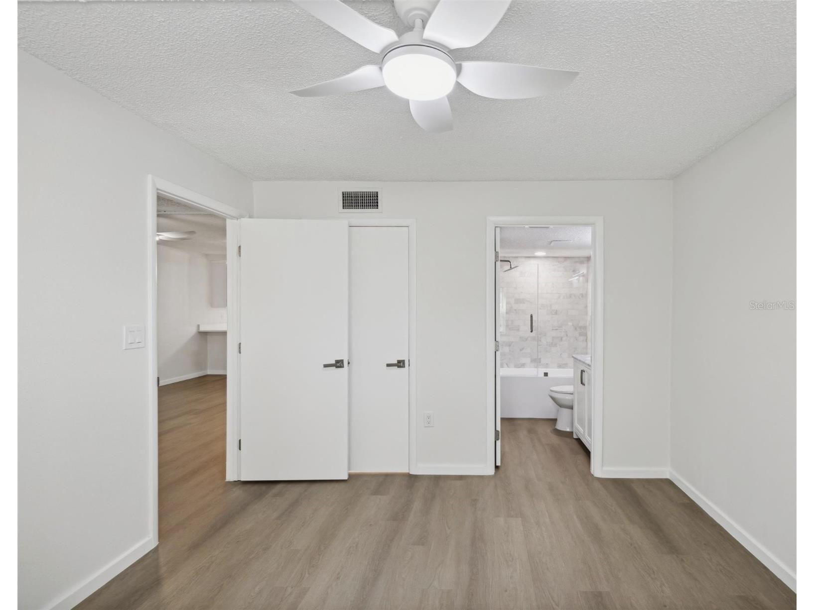 1524 Lakeview Road #103 Clearwater FL 33756 W7880356 image6