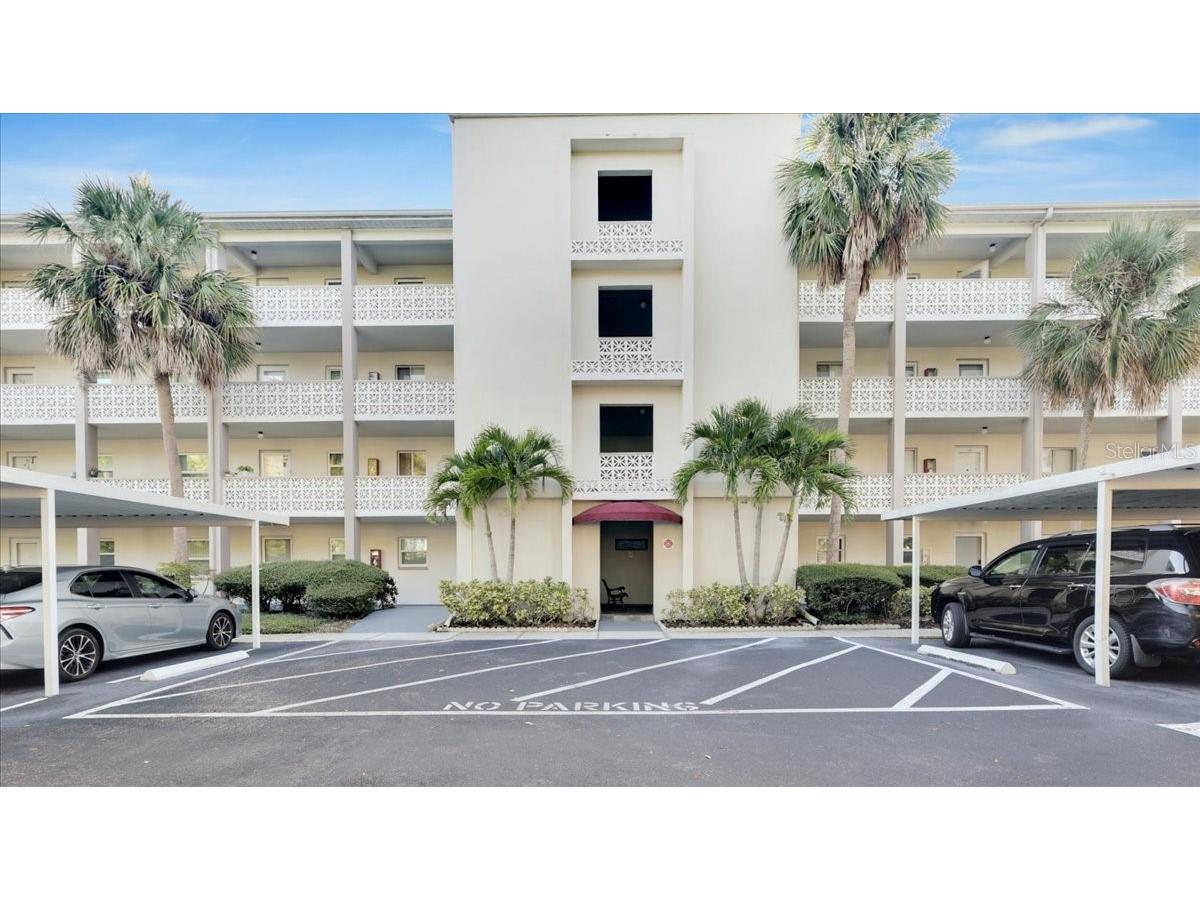 1524 Lakeview Road #402 Clearwater FL 33756 U8215038 image1