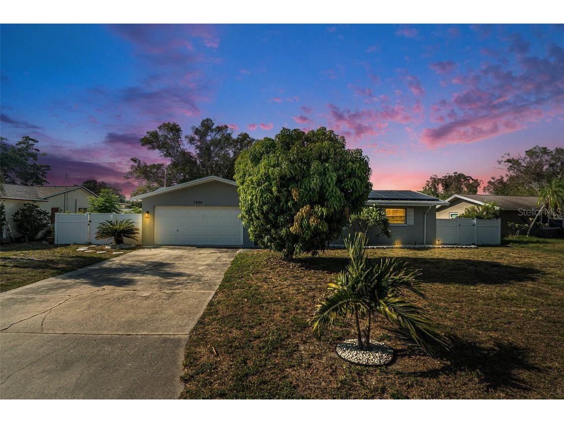 1524 Nursery Rd Clearwater FL 33756 U8245735 image1