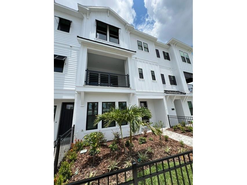 1524 Skysail Lane Sarasota FL 34240 - KINGFISHER LAKE T3512060 image1