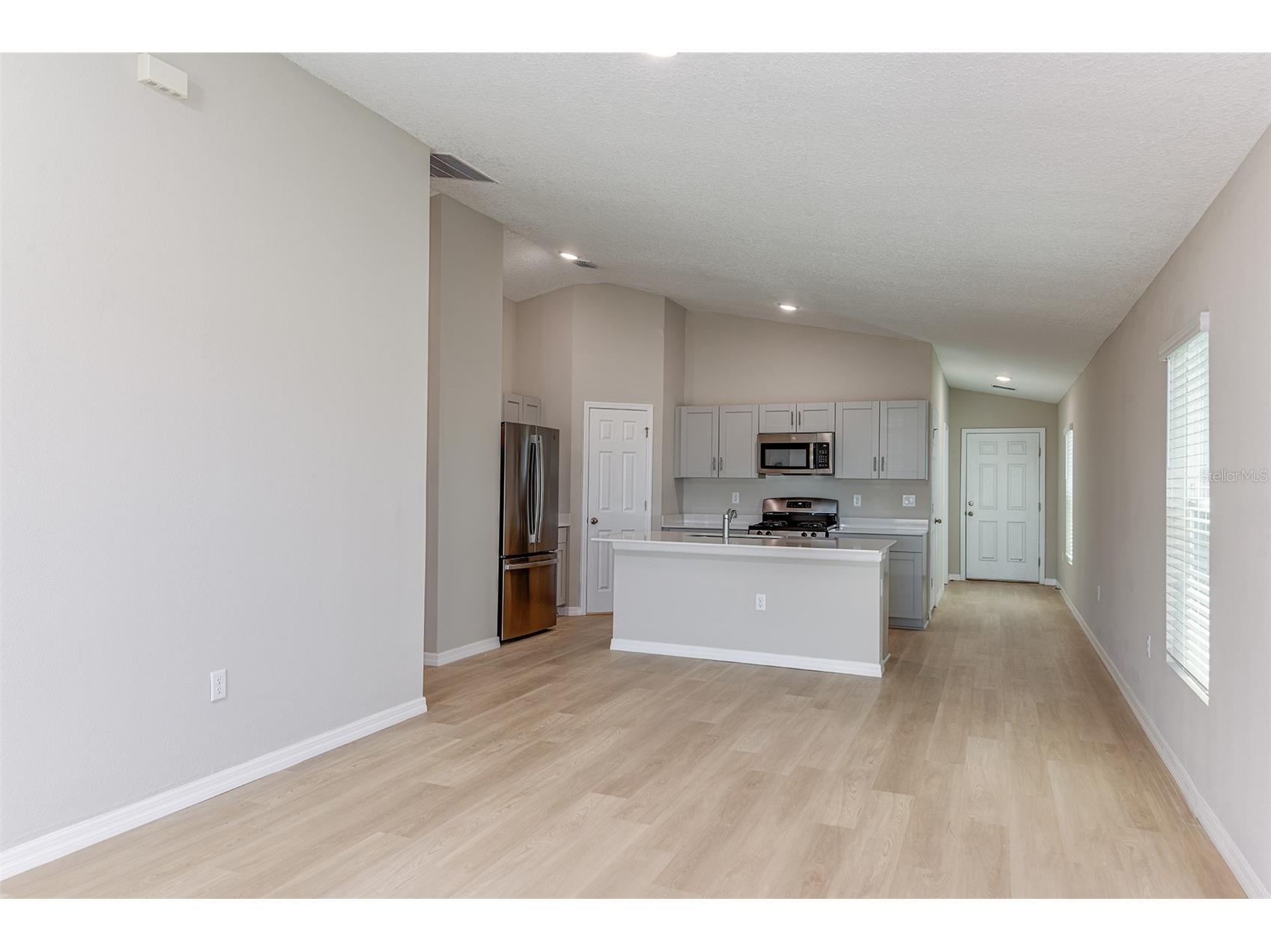 15241 Maude Landing Loop Wimauma FL 33598 TB8487582 image13