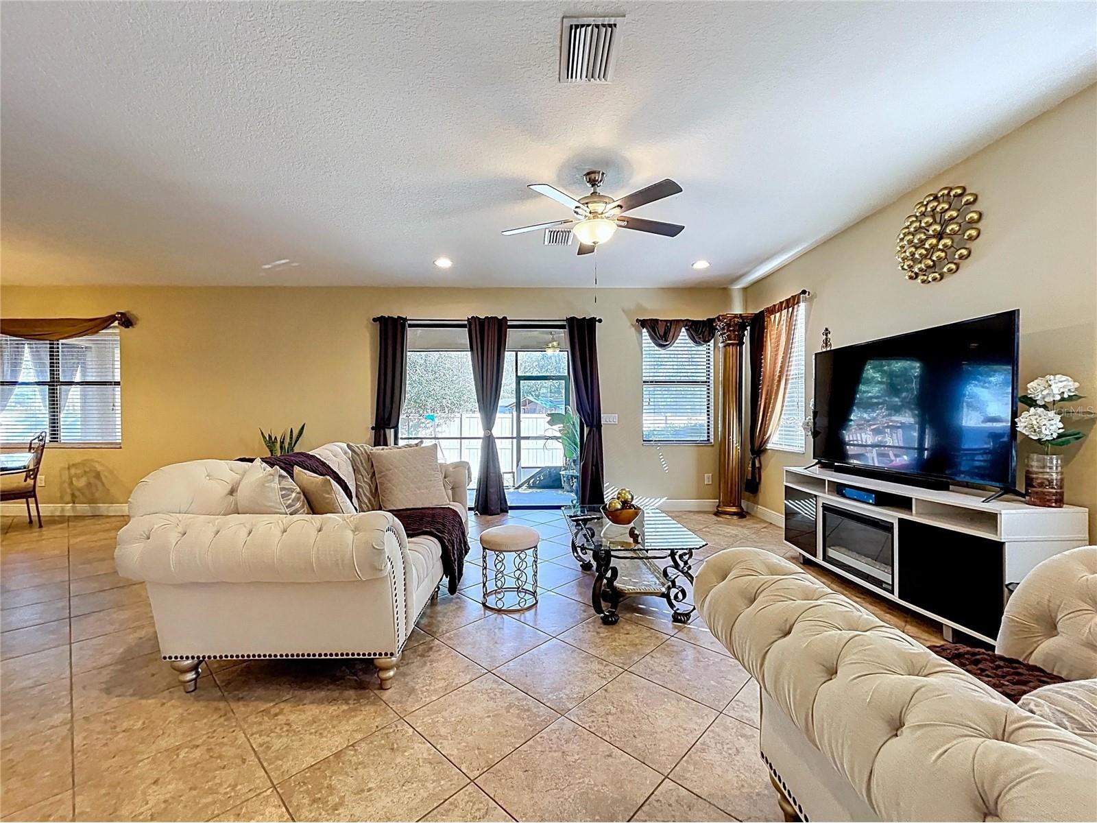 15246 Anguilla Isle Avenue Tampa FL 33647 TB8476630 image18