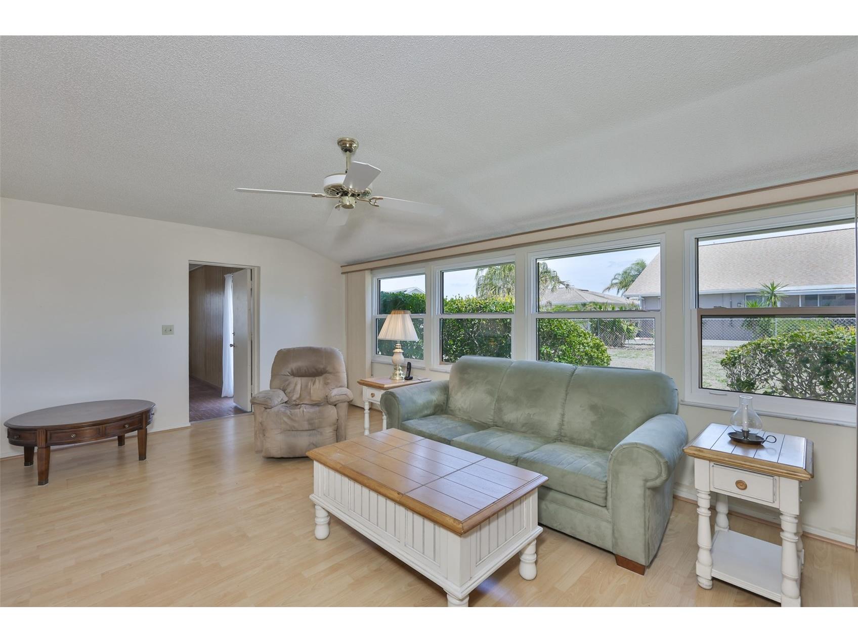 1525 Allegheny Drive Sun City Center FL 33573 TB8498121 image12
